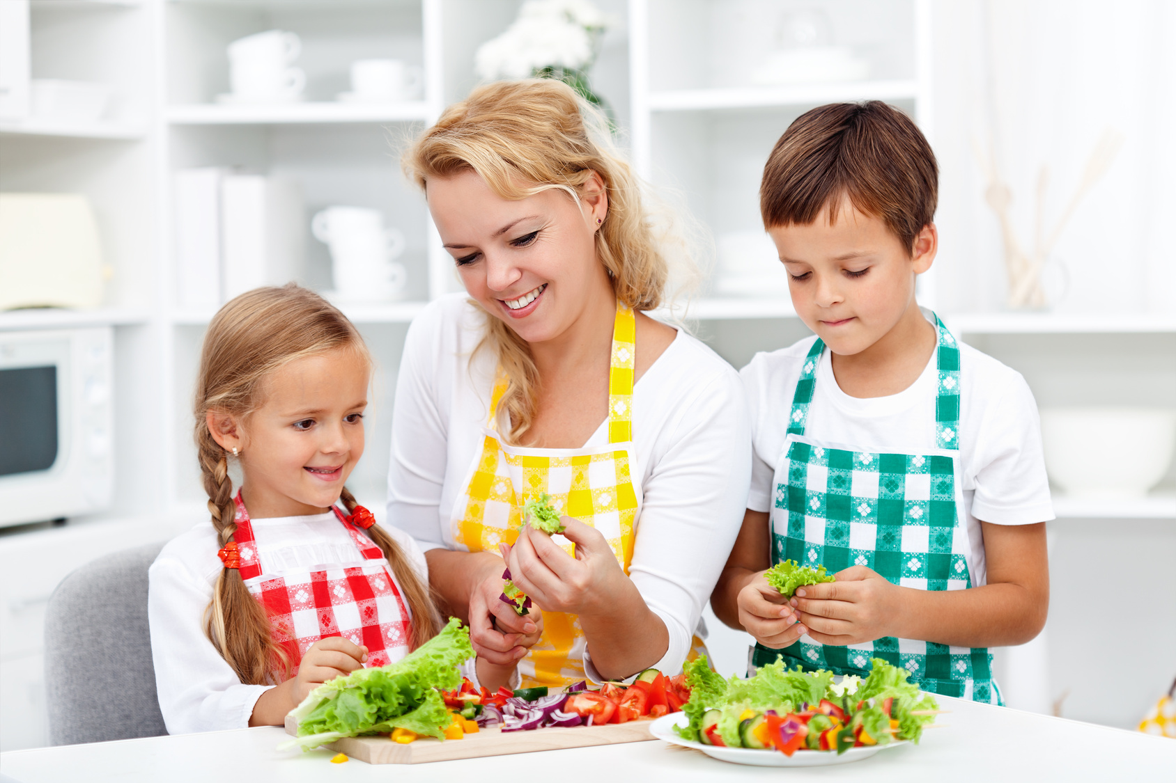 Salad time with the kids in the kitchen - healthy life education