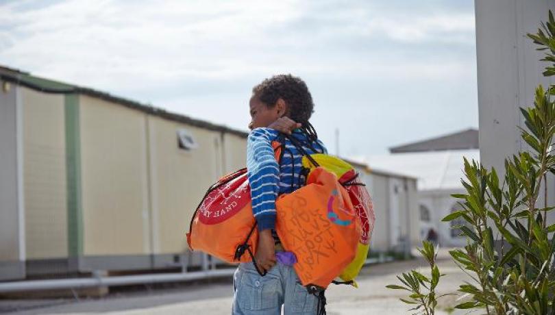  12 ελληνογαλλικά σχολεία ανοίγουν την αγκαλιά τους για τα προσφυγόπουλα