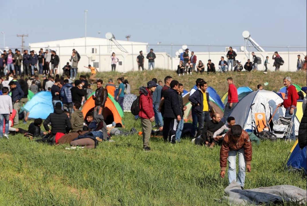  Αποχωρούν σταδιακά από τα Διαβατά οι πρόσφυγες και μετανάστες