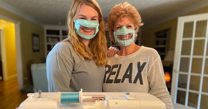  #Story2Tell | Ashley Lawrence: Η φοιτήτρια που φτιάχνει μάσκες για κωφάλαλους