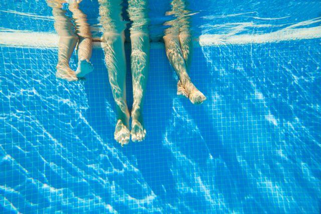  Χειροπέδες σε παράγοντα κολύμβησης για σεξουαλική κακοποίηση παιδιών